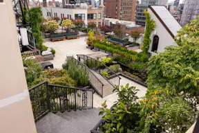 NoHo Loft with Rooftop - Image 13