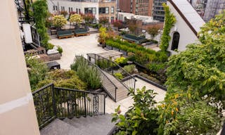 NoHo Loft with Rooftop - Image 13