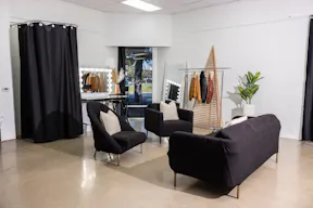 Orange County 1800 sq ft Studio - Image 21