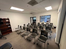 Spacious , quiet and clean room 123 at University of San Jose - Image 17