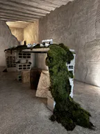 BRUTALIST SPACE IN MARAIS - Image 10