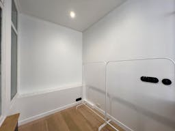 Central Marais pop up space - Image 7