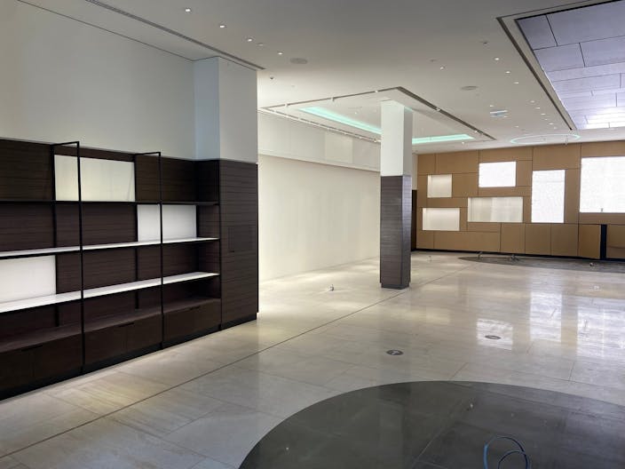 Prime Location Boutique - Paris 6th - Image 3