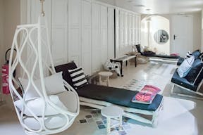 Premium Space in Le Marais - Image 2