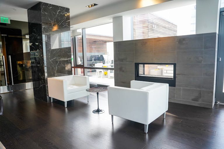 Studio in Rosslyn, VA - Image 1