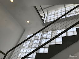 Glass-walled Staircase for Filming and Photoshoots - Image 3