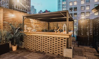 Upscale Loft on 5th with Furnished Rooftop & Fireplace, Sound System, Custom Lighting, Kitchen & Staff Provided - Image 16