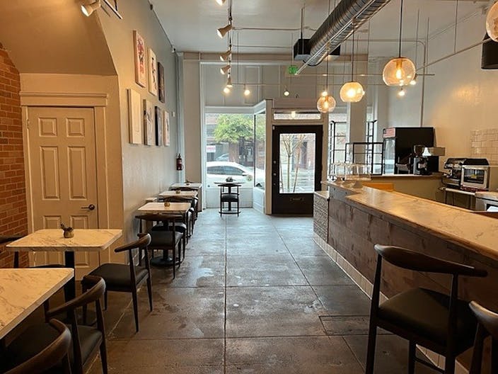 Old Town Pasadena Modern Industrial Eatery & Wine Bar - Image 4