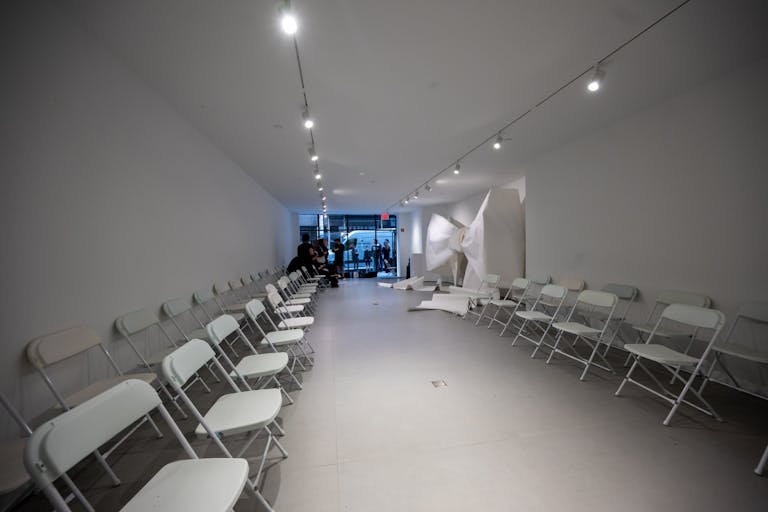 A sun-drenched, spacious storefront nestled in the heart of Midtown Manhattan. - Image 2