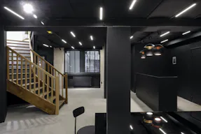 Elevate your Brand with our UNIQUE POP UP SPACE in PARIS Marais - Image 9