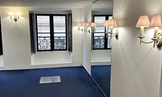 Pop-up store angle en plein coeur du Marais - Image 9