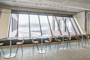 Amazing Showroom in Williamsburg - Image 5