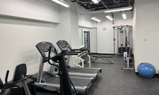 24/7 Private Gym Space w/Showers in Center City - Image 1