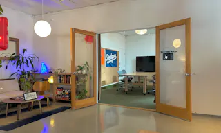 Conference Room for 6-8! - Image 5