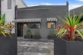Glamorous sexy club vibe indoor outdoor flow - Image 1