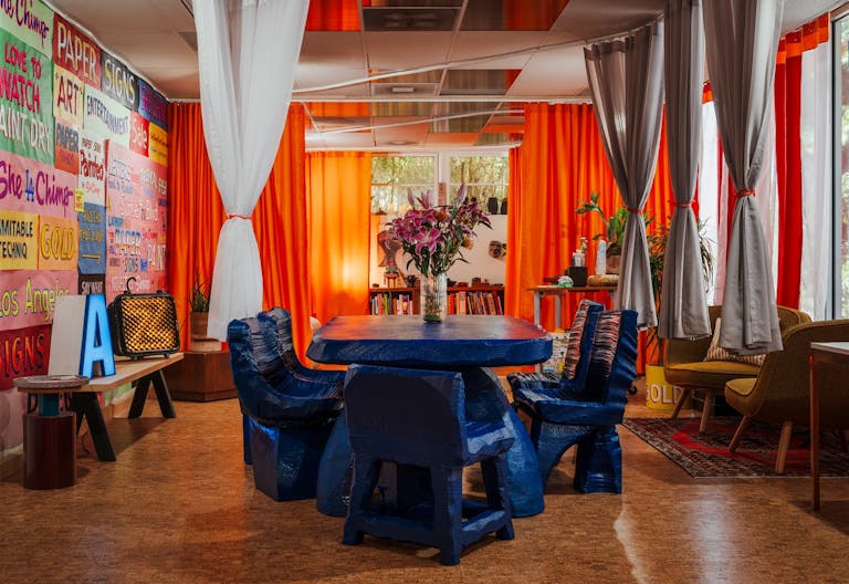 *New* Vibrant Silverlake Flex Space for Meetings, Workshops & Small Pop-Ups - Image 0