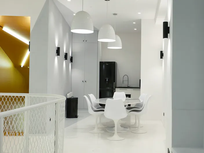 Un Studio moderne au coeur de Paris - Image 3