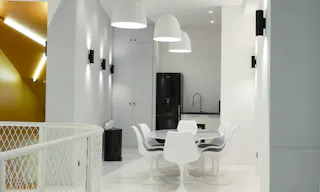 Un Studio moderne au coeur de Paris - Image 3