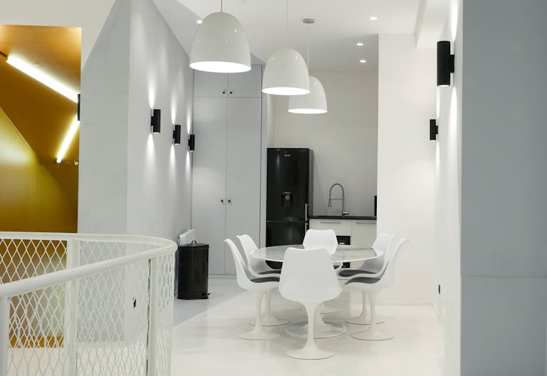 Un Studio moderne au coeur de Paris - Image 3