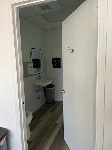 Dancing Studio - Image 4