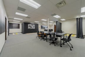 Production Studio with Cyc Wall for Cars and 3000+sqft Theme Background - Image 7