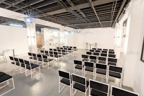 Loft-style event venue in West Town, Chicago - Image 6