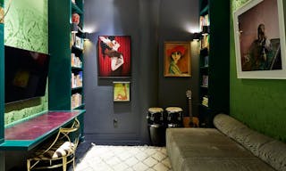 Creatively Colorful Tribeca Apartment with Stunning Art - Image 31