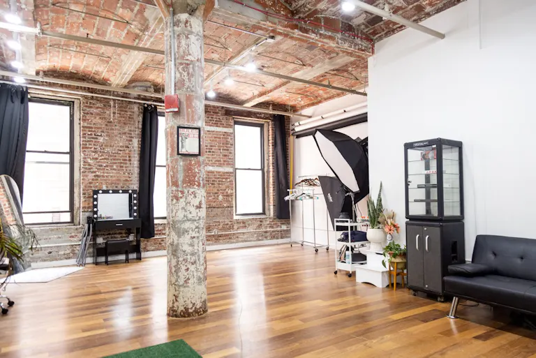 Muti Set Dumbo Studio, Nature Light, Full Equitment - Image 0