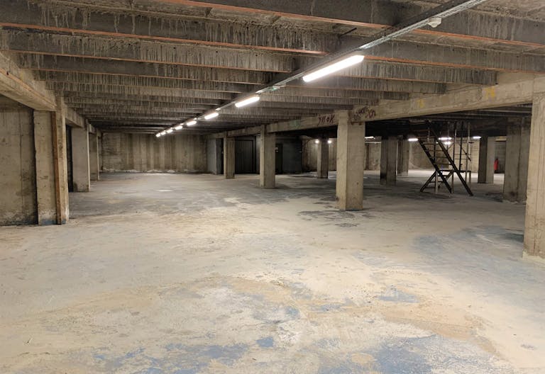 Event vocation garage - Paris 19 - Image 0