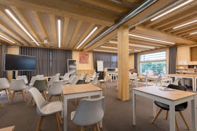 Salle 150m2 - Image 0