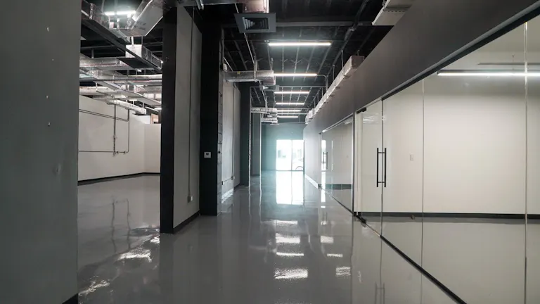 Luxury Art Basel Space in the Heart of Miami - ideal for event, office, retail, or showroom - Image 3