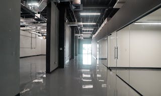 Luxury Art Basel Space in the Heart of Miami - ideal for event, office, retail, or showroom - Image 3