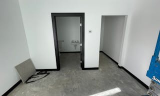 North park warehouse - Image 5