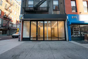 Concrete Gallery Space Near the New Museum, NoHo - Image 0