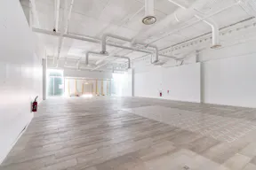 Unique Space in a Mall - Image 2