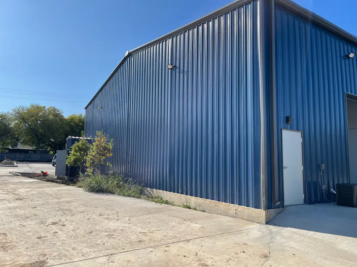 North park warehouse - Image 4