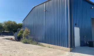 North park warehouse - Image 4