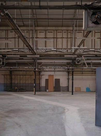 Incredible and unique 1270m2 Space Paris - Image 4