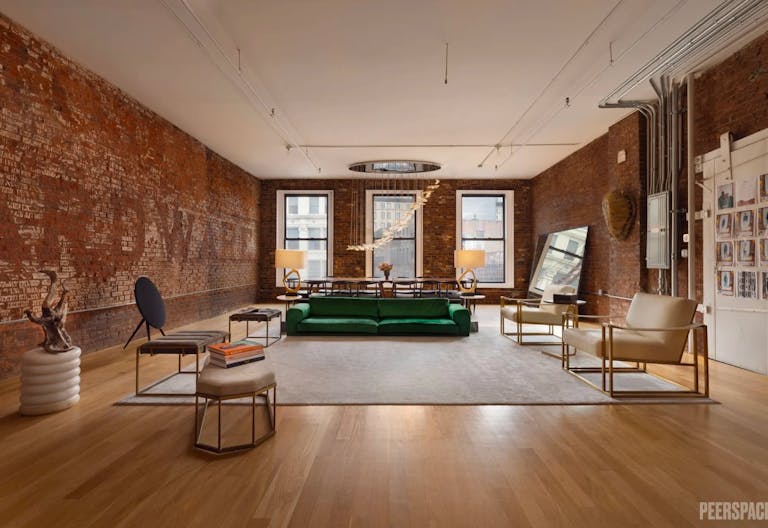 Chic, Old School Soho Loft with Natural Light, Made for Instagram, E-Commerce & Creatives - Image 0