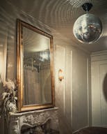 Upscale Loft on 5th with Furnished Rooftop & Fireplace, Sound System, Custom Lighting, Kitchen & Staff Provided - Image 5