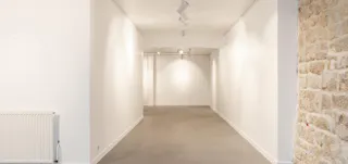 Pretty Galerie in the heart of Le Marais - Image 6