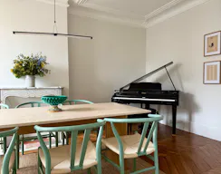 Bel appartement Haussmanien, alliant modernit� et cachet de l'ancien - Image 12