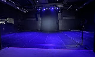 Flex Studio with high ceilings in Little Haiti - Image 6