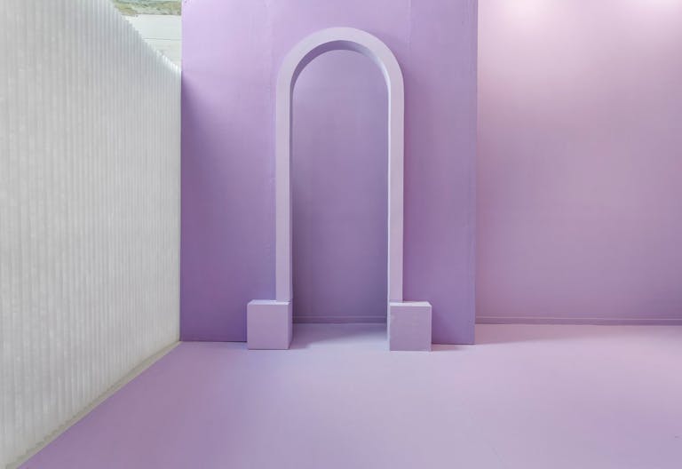 Podium Photo Studio | Private Hair & Makeup Space | Kitchen | Conference | WiFi & HVAC - Image 3