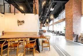 Restaurant/Bar in heart of DTLA - Image 1