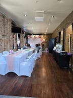 Versatile Loft  In The Heart Of The City - Image 6