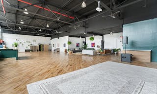 A Real Brooklyn ?: 4,400 Sq Ft Loft in DUMBO with Hardwood Floors, High Ceilings, Natural Light, and Premium Sound & Lighting?Perfect for Any Event! - Image 1