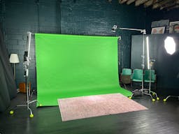 Bright Skylit Open Studio Space in Red Hook Brooklyn - Image 16