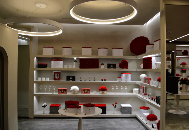Iconic Lafayette Street Fashion Popup venue - Image 3