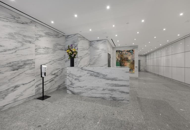 Corporate Lounge in Midtown East for up to 50 - Image 1